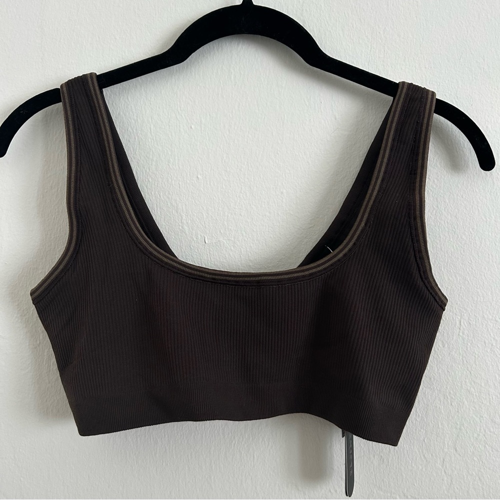 Nike Skims Ribbed Seamless Micro Scoop Bra in Phoenix/Truffle size Medium